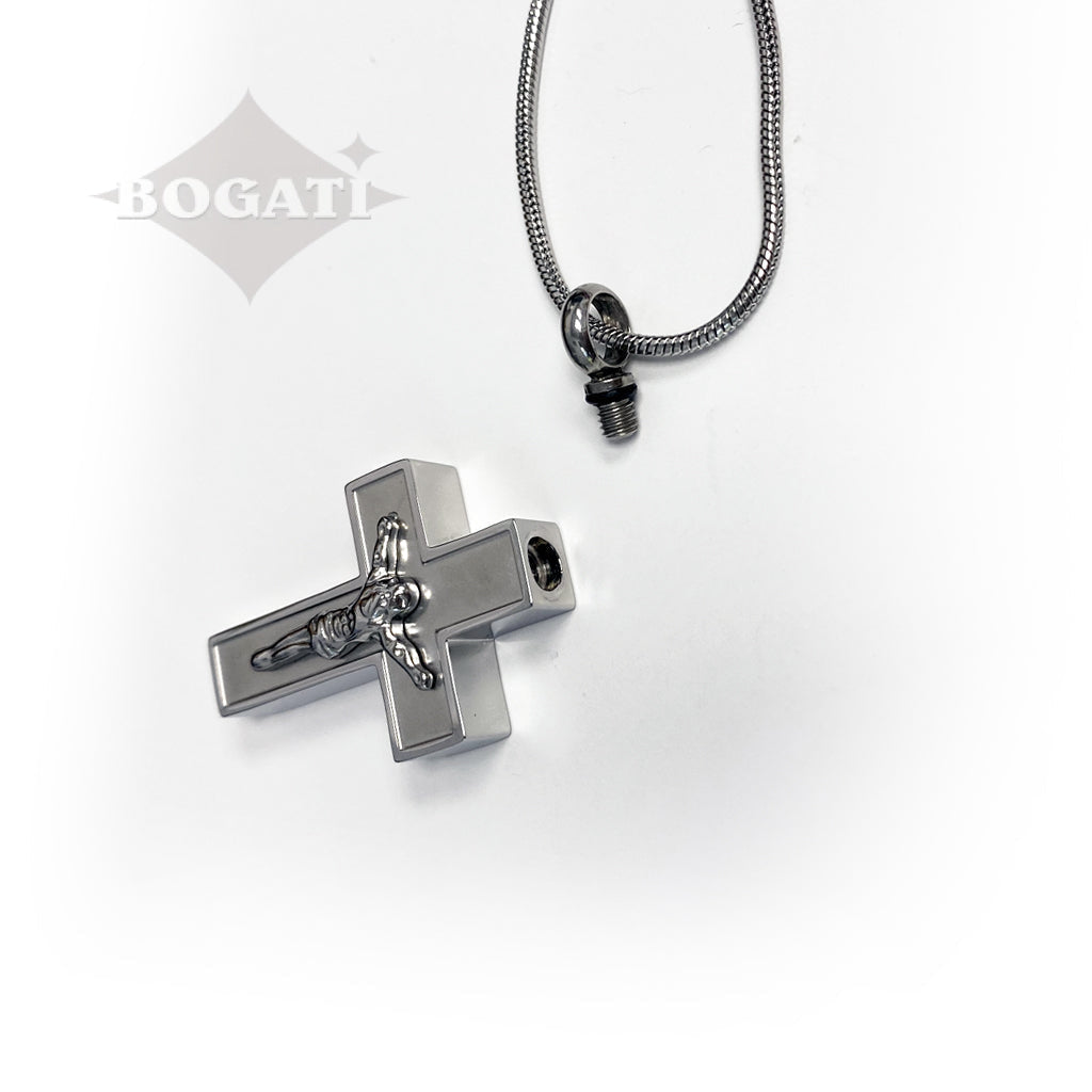 J-009 - Jesus on the Cross - Pendant with Chain