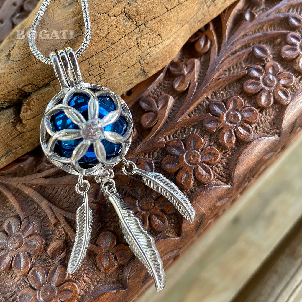 J-1516 - Dream Catcher Locket - Pendant with Chain