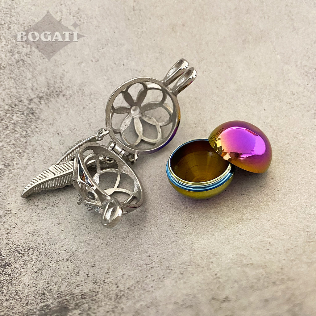 J-1516 - Dream Catcher Locket - Pendant with Chain