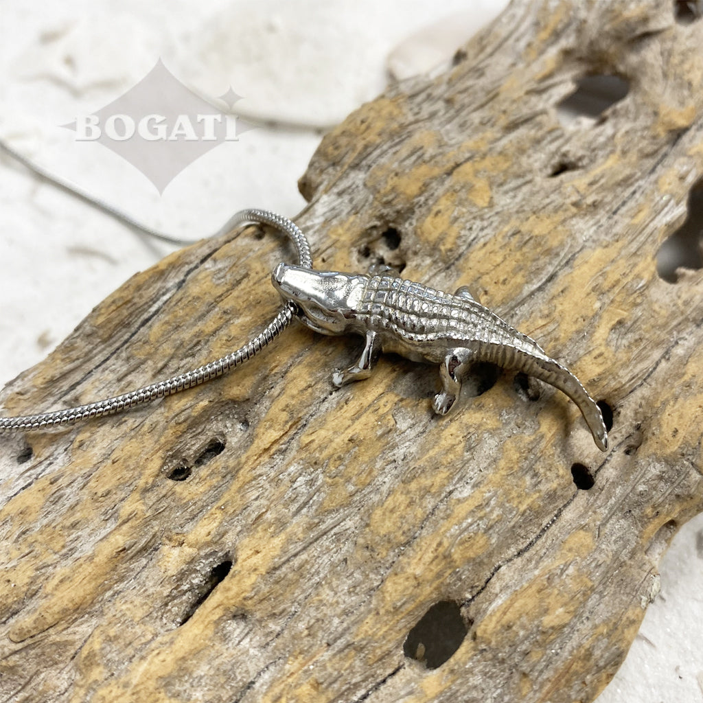 J-156 - Alligator Silver-Tone Pendant With Chain Clearance
