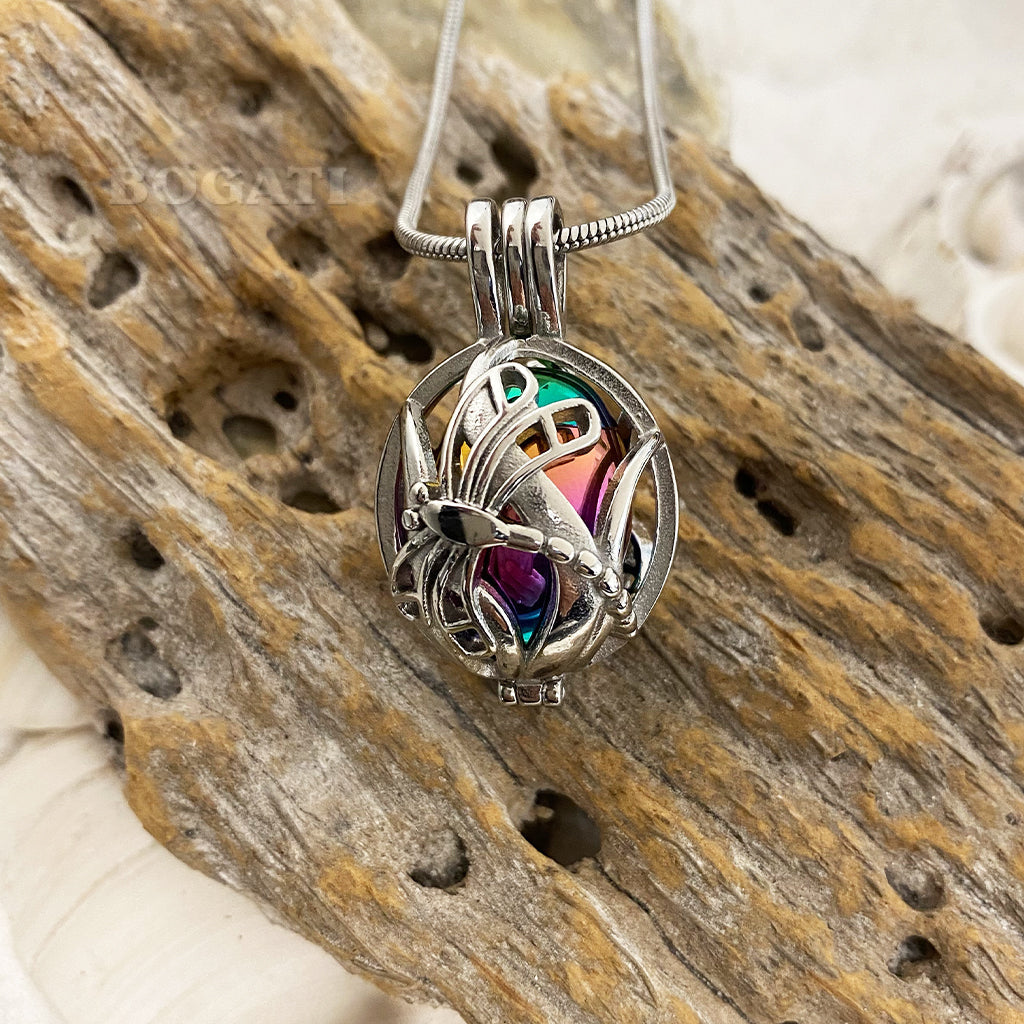 J-2050 Dragonfly Locket with Insert - Pendant with Chain