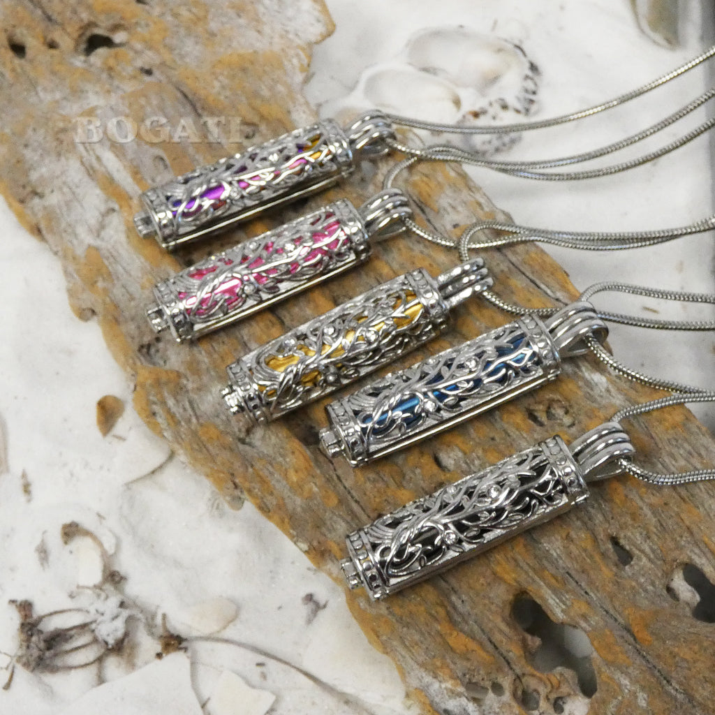 J-2070 -Tree of Life Locket - Pendant with Chain