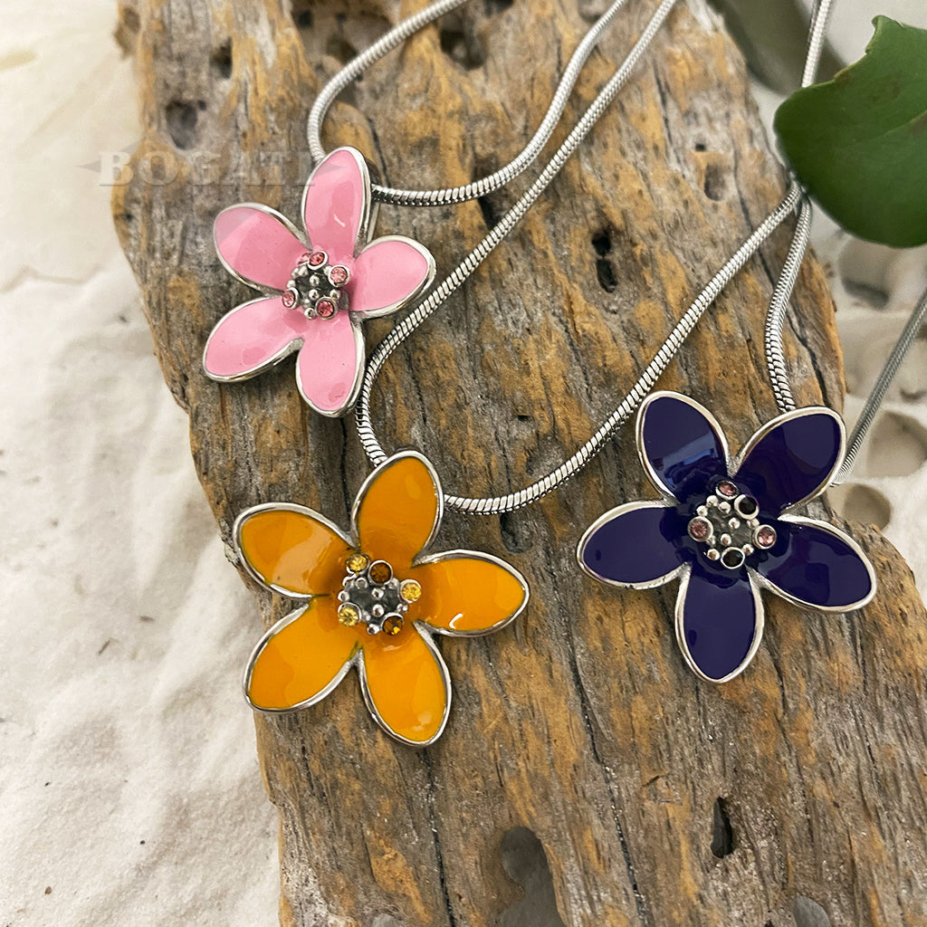 J-2400 - Flower with Colorful Stones - Pendant with Chain