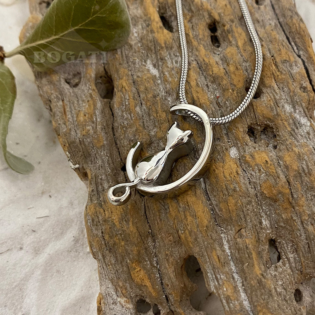 J-410- Cat in the Moon - Pendant with Chain
