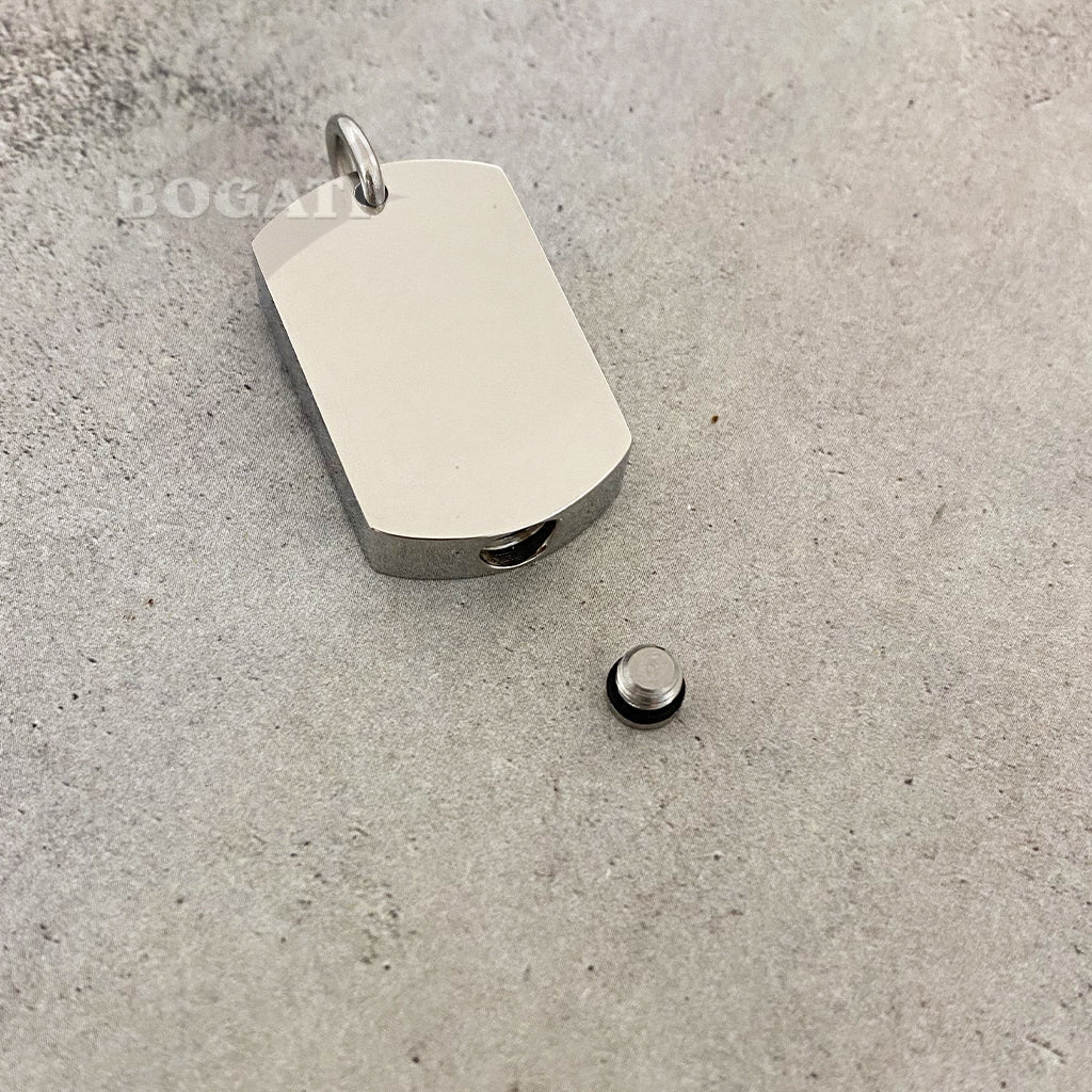 J-471 USA Flag Tag - Pendant with Chain