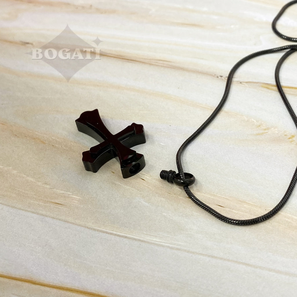 J - 632 - Templar - Look Cross Pendant With Chain