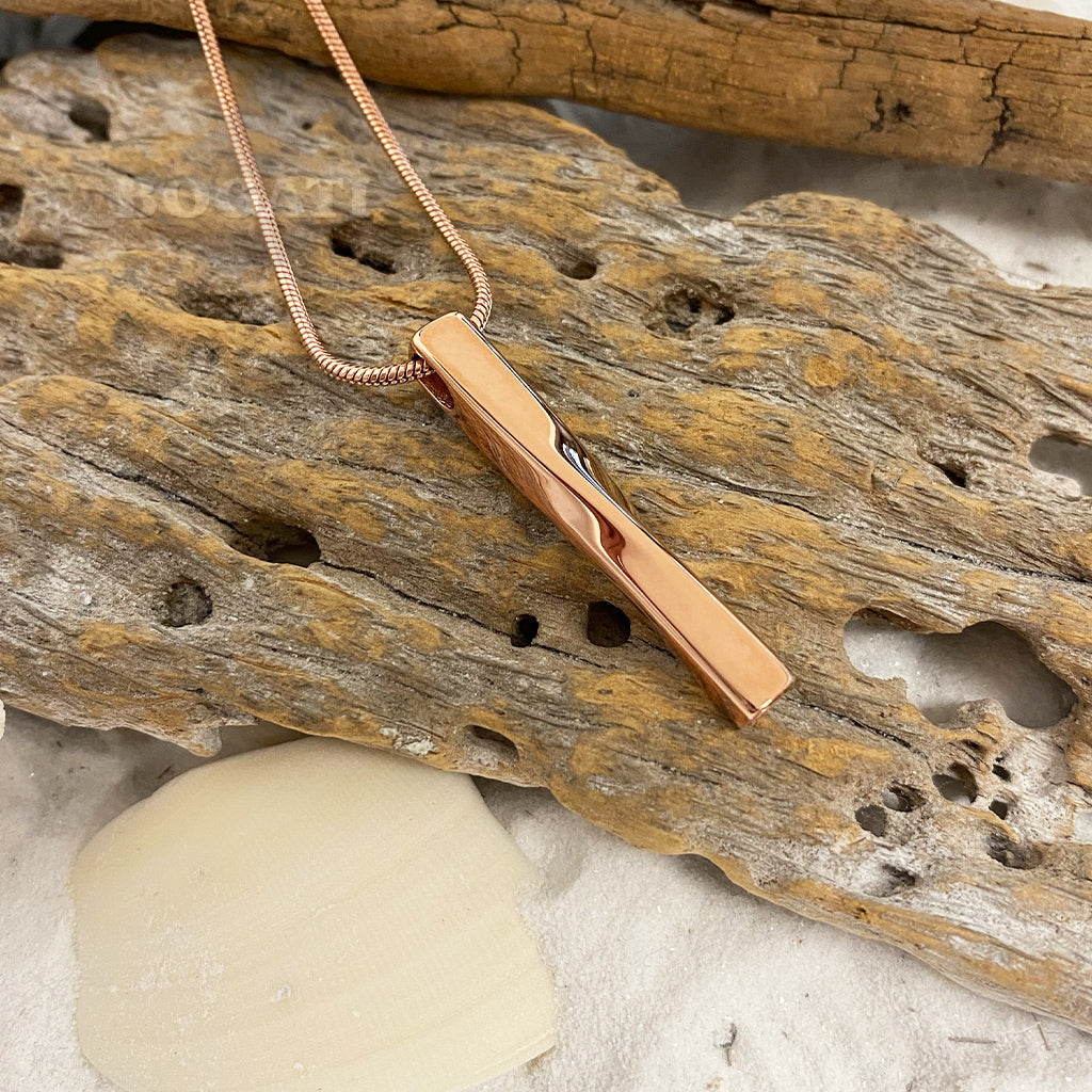 J-640 - Twisted Bar - Pendant with Chain