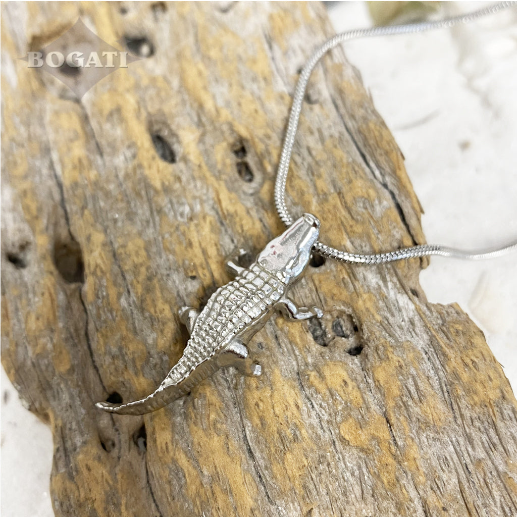 J-156 - Alligator Silver-Tone Pendant With Chain Clearance