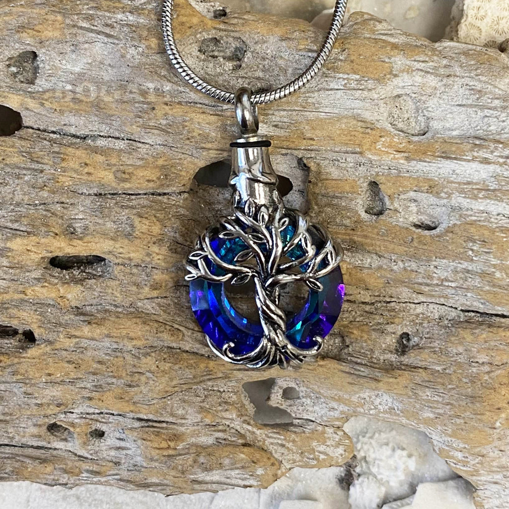 J-2510 - Iridescent Cut Glass Circle with Tree of Life - Pendant with Chain