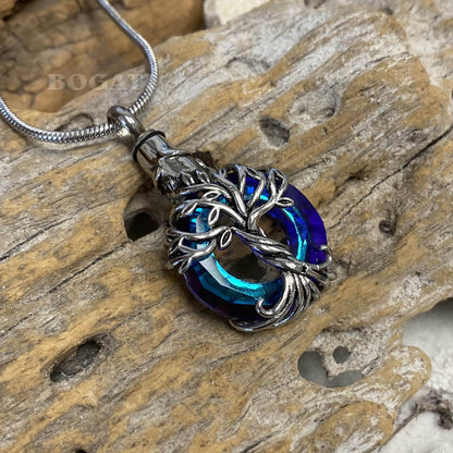 J-2510 - Iridescent Cut Glass Circle with Tree of Life - Pendant with Chain