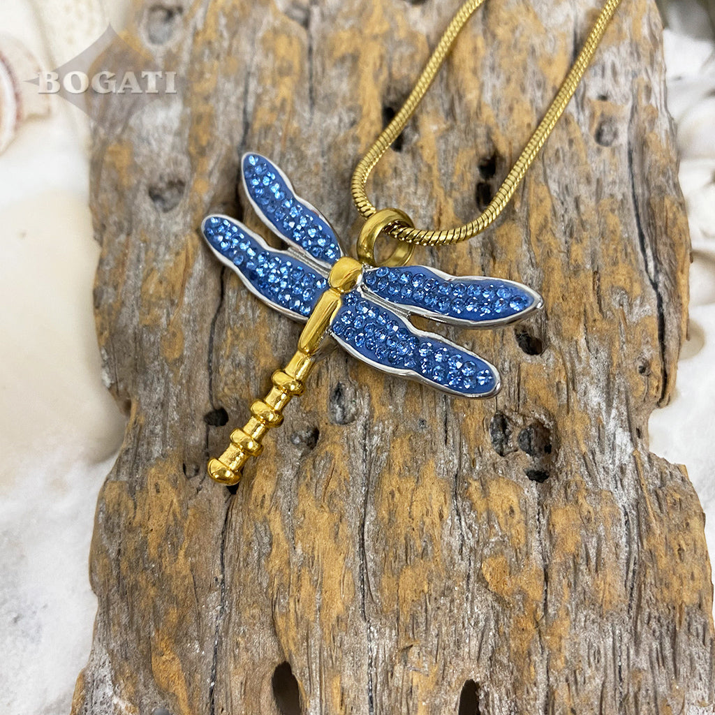 J-7149 - Winged Dragonfly - Pendant with Chain