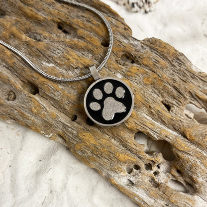 Circle with Paw Print - Pendant with Chain - Silver - 