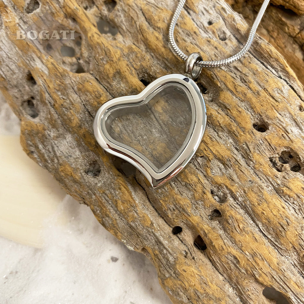 J-8886 - Fillable Curved Glass Heart - Pendant with Chain
